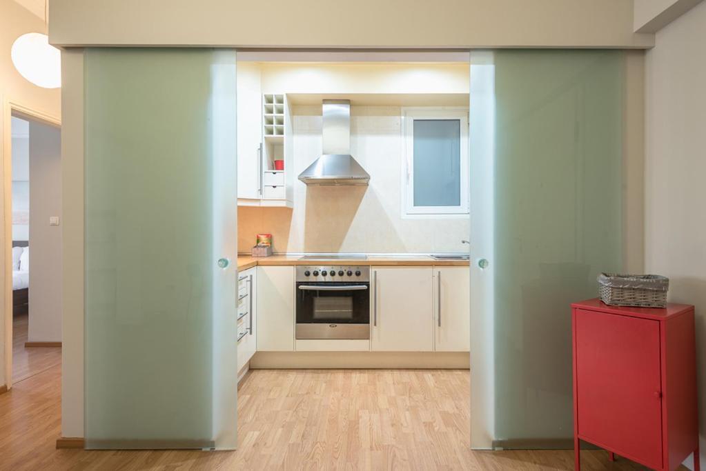 Pame Rentals - Entire Apartment With Free Parking أثينا المظهر الخارجي الصورة