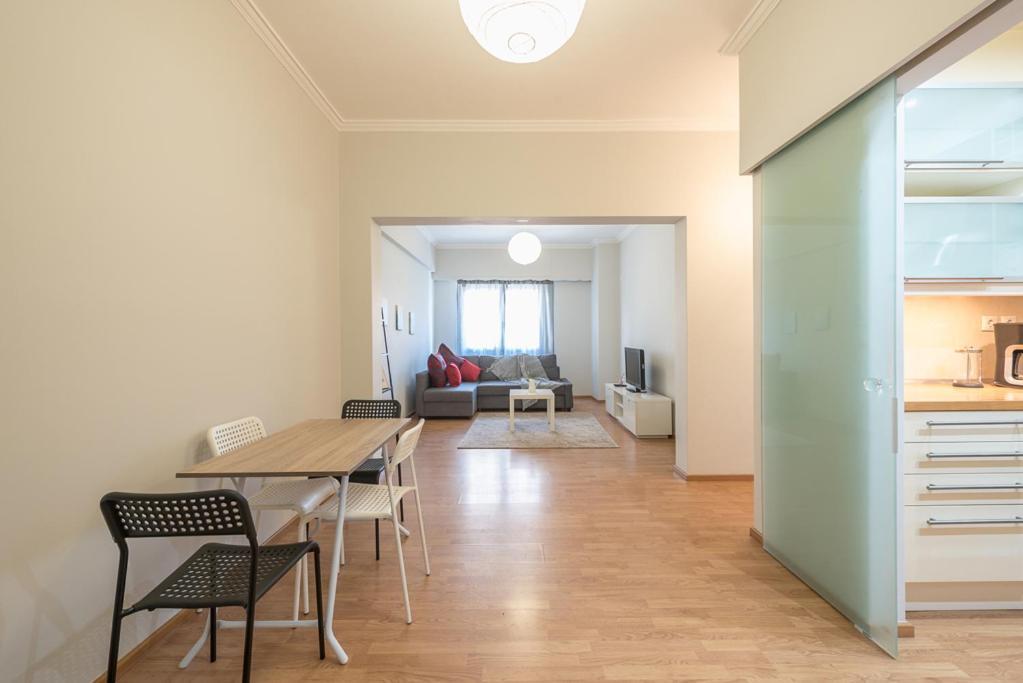 Pame Rentals - Entire Apartment With Free Parking أثينا المظهر الخارجي الصورة
